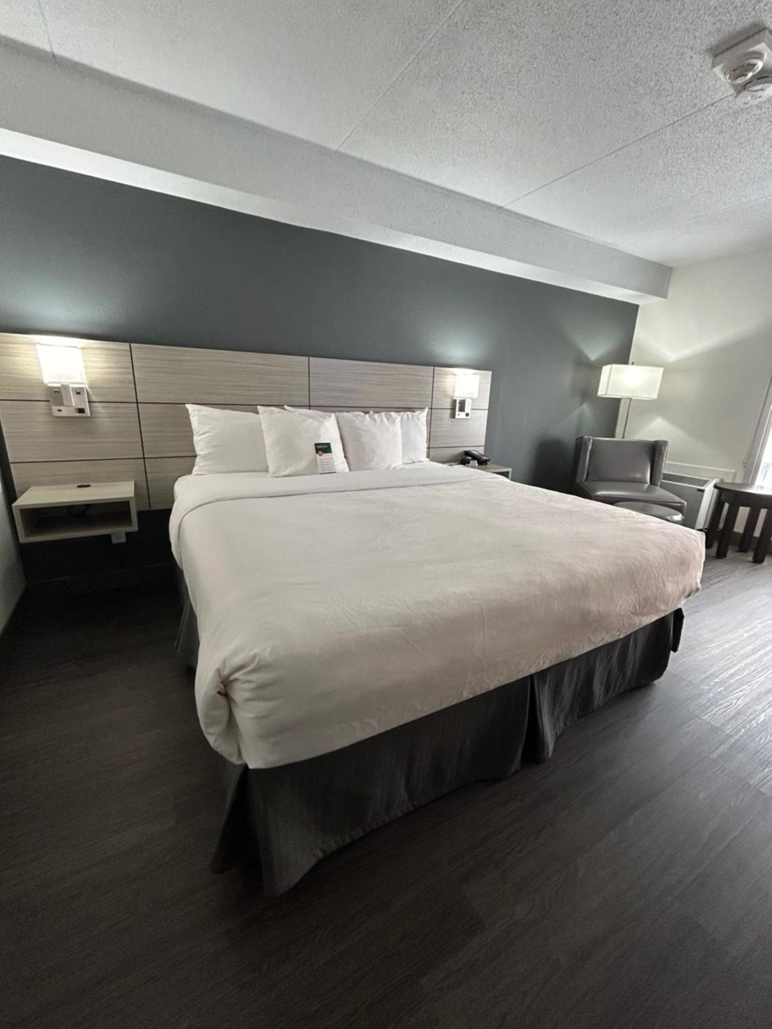 Quality Inn Leamington Exteriör bild