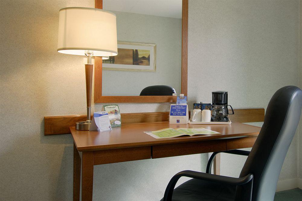 Quality Inn Leamington Exteriör bild